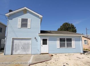 23 Sands Point Rd, Waretown, NJ 08758