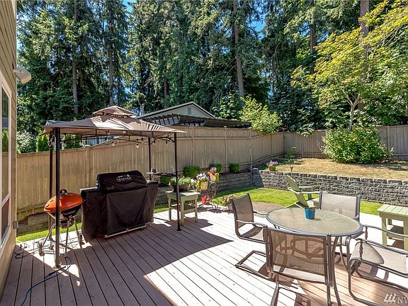 3rd image of 4919 N Vista Dr E