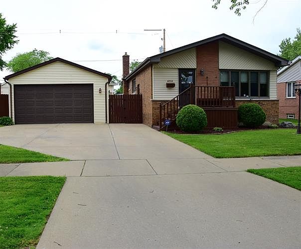 1st image of 404 N Manchester Dr