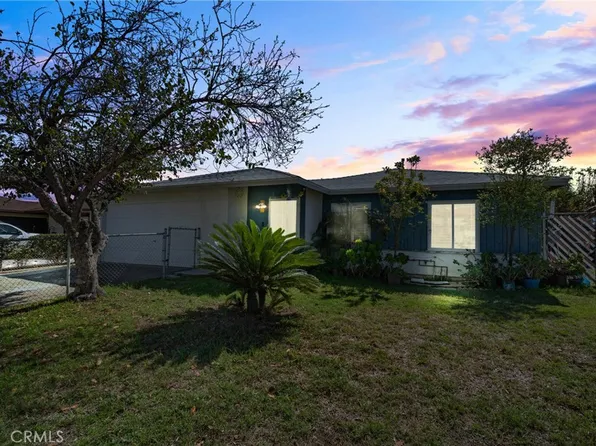 407 W Woodcrest St, Rialto, CA 92376