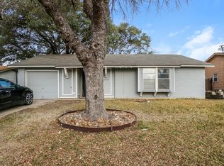12335 La Barca Dr, San Antonio, TX 78233