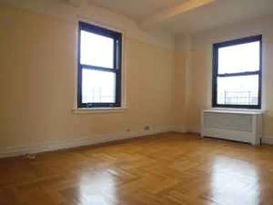 Rented by RMR Apartments LLC | media 9