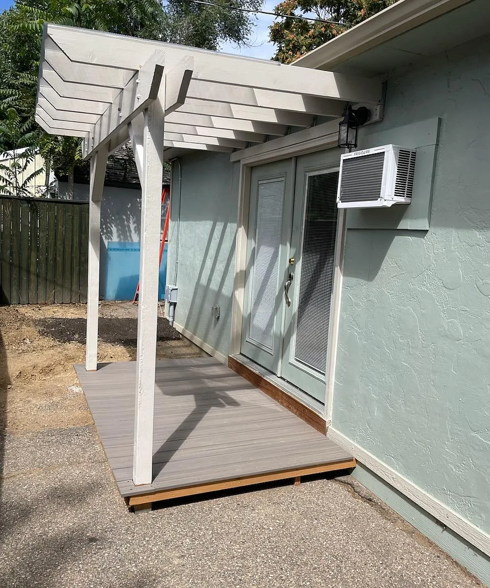 Studio, 338 sqft, $1,050 — Photo 3