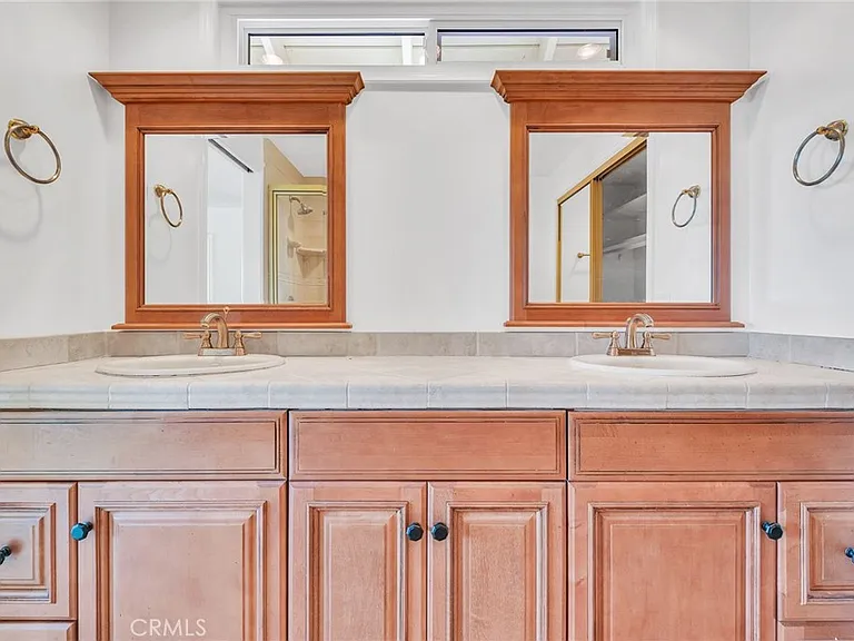 3675 Vigilance Dr — Photo 16