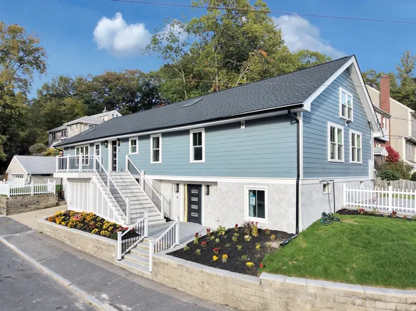 101 Hackensack Rd, Chestnut Hill, MA 02467