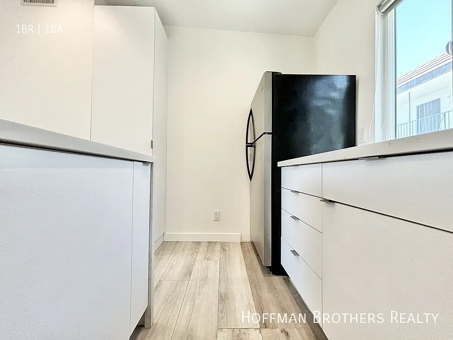 5734 Aldama St. Los Angeles, CA 90042 — Photo 3