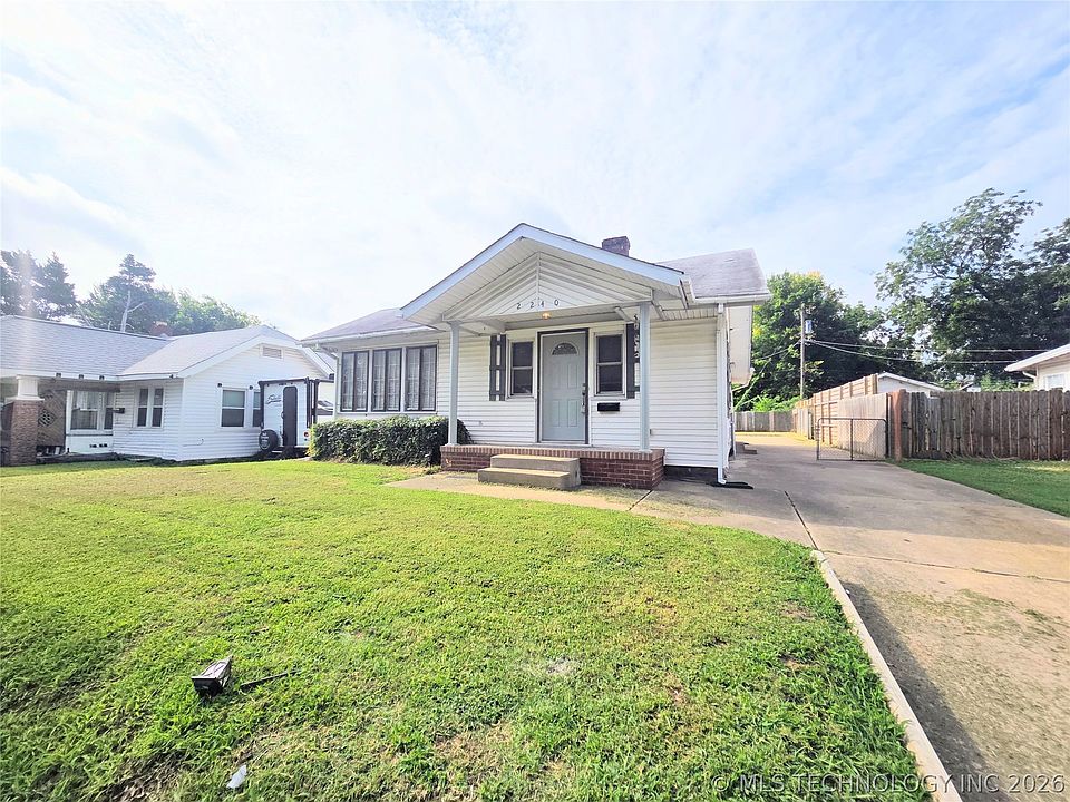 1st image of 2240 E 12th Pl