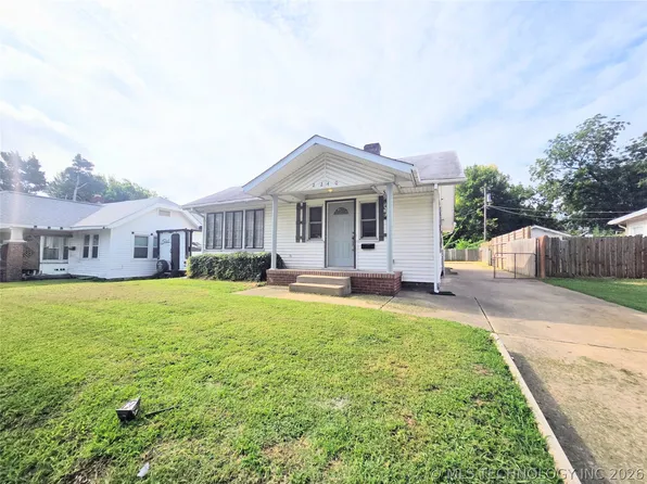 2240 E 12th Pl, Tulsa, OK 74104