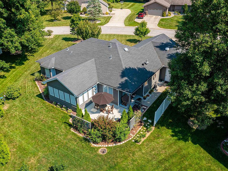 2112 Shady Ln Garrett, IN, 46738 Apartments for Rent Zillow