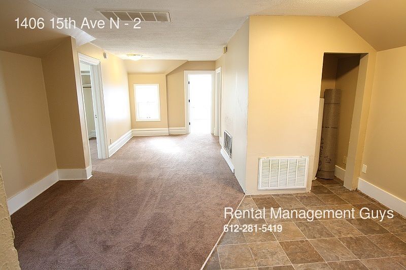 1st image of 1406 15th Ave N #2