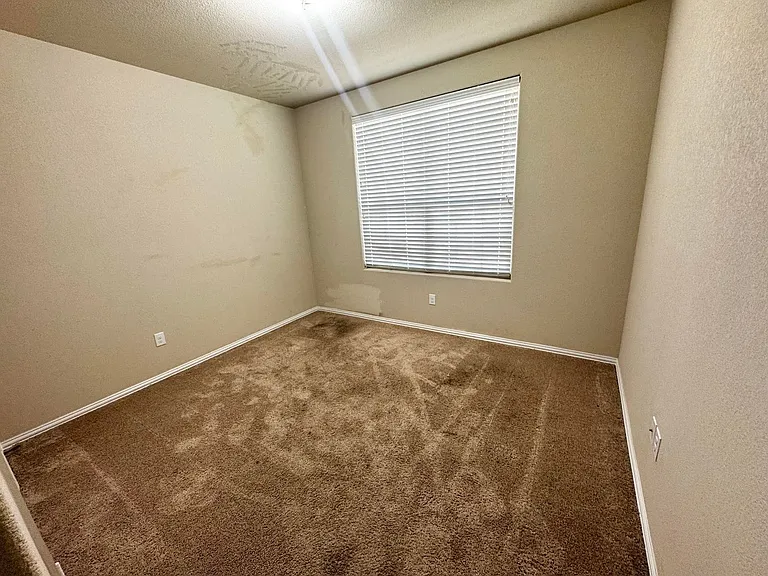 6608 Vanguard Rd — Photo 6