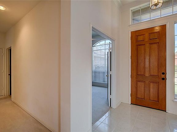 5th image of 2416 Ainsley Dr