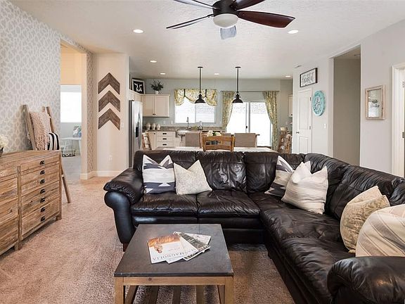 3rd image of 5507 Pimlico Dr