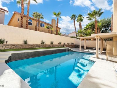 8233 Tivoli Cove Dr, Las Vegas, NV, 89128