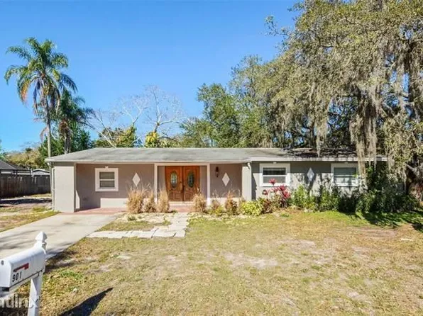 901 Hardy Dr, Tampa, FL 33613