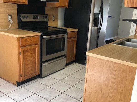 4th image of 1414 Highland Ave APT 2