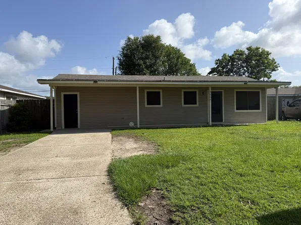 3608 Edgemont Dr, Orange, TX 77630