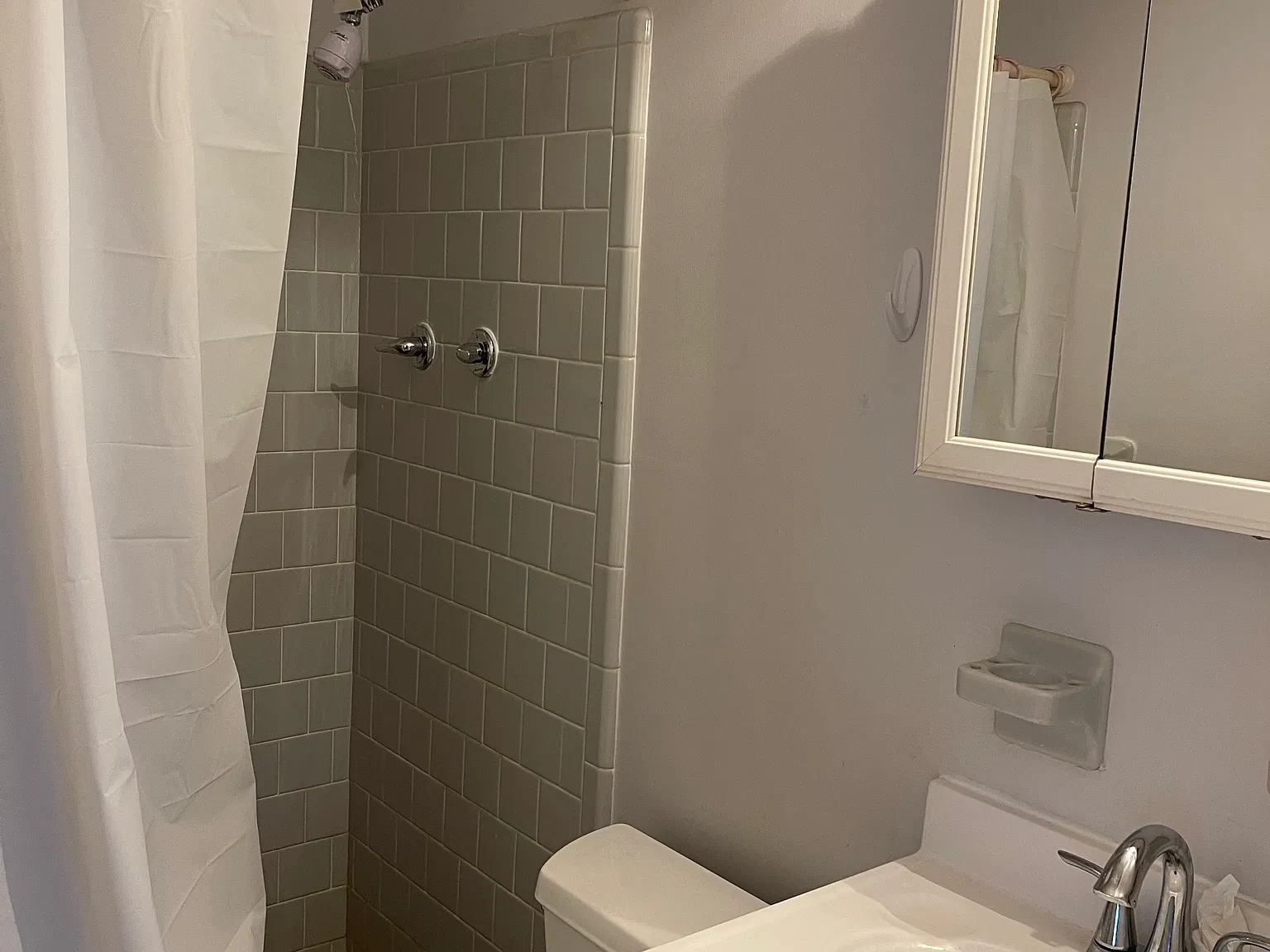 13101 Hathaway Dr — Photo 1