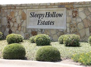 1601 Hudson Dr, Ennis, TX 75119
