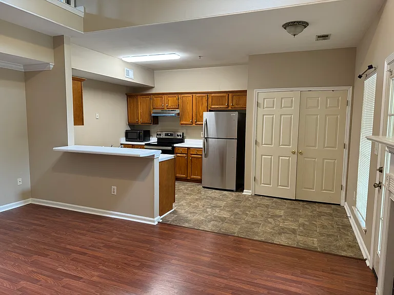 109 Timberleaf Cir — Photo 9