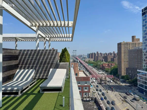 100 Norfolk Street image 24 of 27