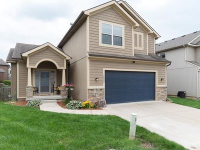 12525 Charlotte St, Kansas City, MO, 64146