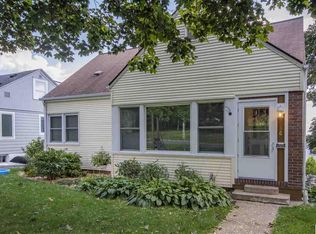 360 Leicester Ave, Duluth, MN 55803