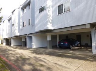 19049 108th Ave SE, Renton, WA 98055