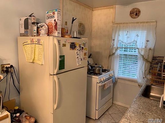 3rd image of 219-49 144th Ave