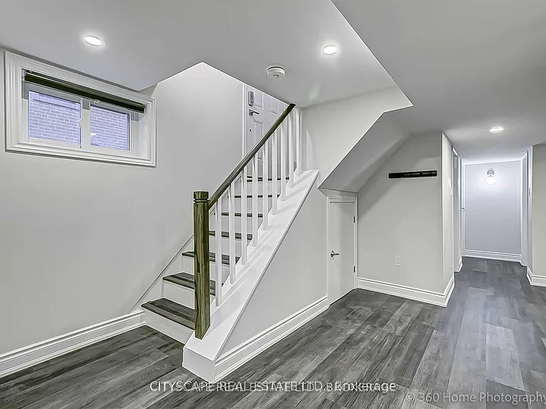176 Wellesworth Dr #BASEMENT — Photo 3