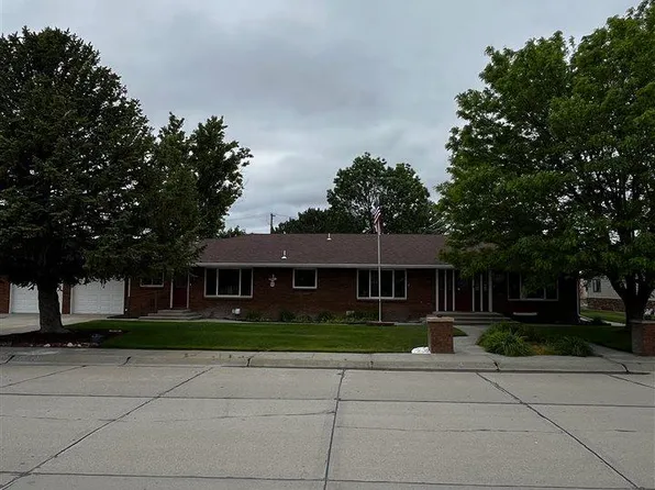 1411 S St, Bridgeport, NE 69336