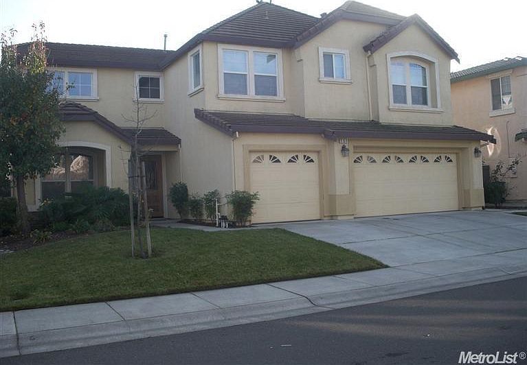 1st image of 151 Menard Cir