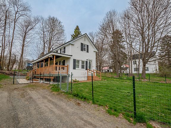 2nd image of 76 Spring Street