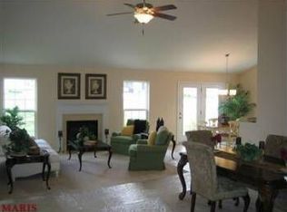 12128 McKelvey Pl, Bridgeton, MO 63044