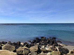 167 Beach Ave, Kennebunk, ME 04043