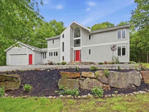 176 Cashman Hill Rd, Ashburnham, MA 01430
