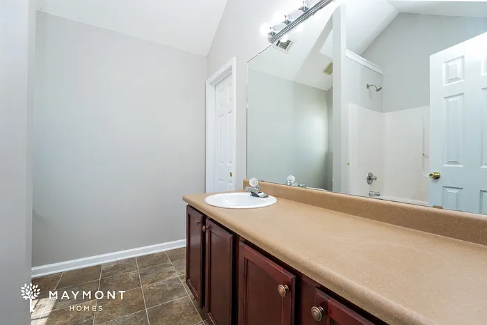 375 Stone Ridge Way — Photo 11