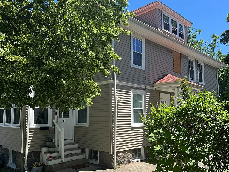 13 Berry St #13 — Photo 2