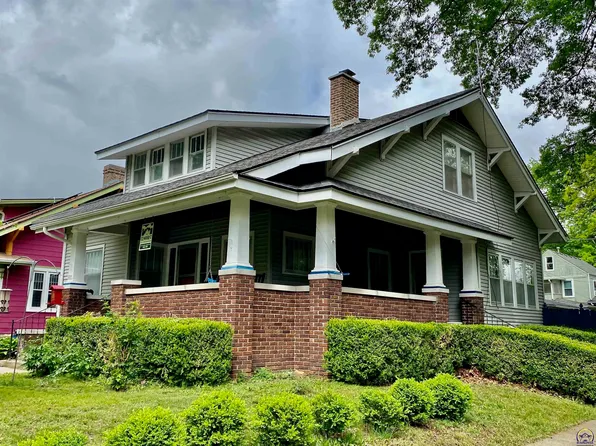 1238 SW Mulvane St, Topeka, KS 66604