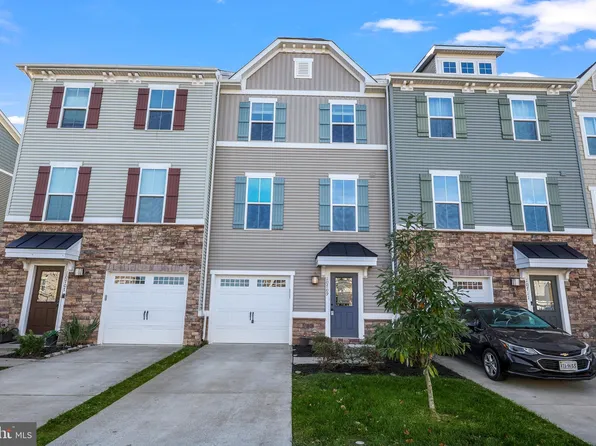 10709 Hinton Way, Manassas, VA 20112