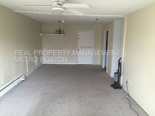 2nd image of 139 King St APT 306B