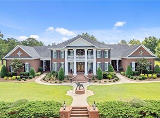 9110 Celeste Rd, Saraland, AL 36571