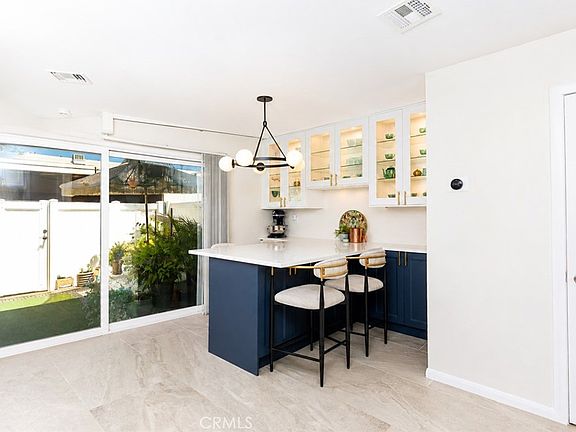 4th image of 659 E Lee Pl
