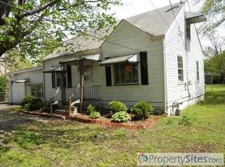 8715 Blue Lick Rd, Louisville, KY 40219