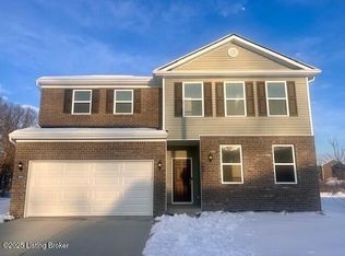 3633 Chaparral Ct, Louisville, KY 40229