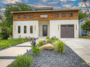 455 S Hackberry Ave, New Braunfels, TX 78130