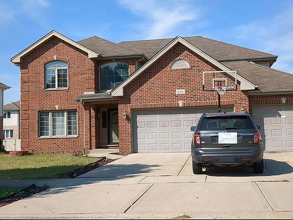 2nd image of 1000 Warwick Dr