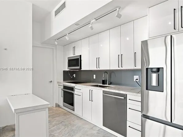 92 SW 3rd St #Cu-5106, Miami, FL 33130