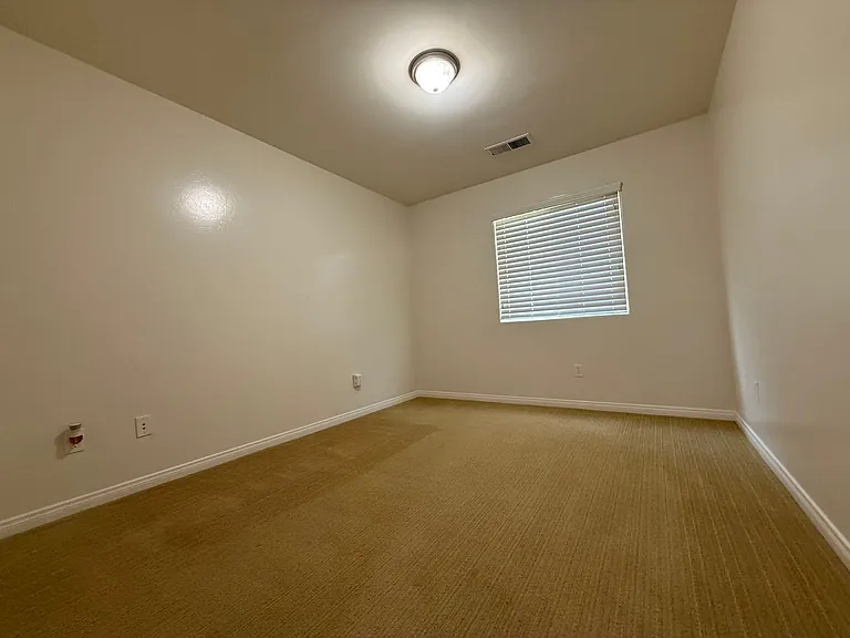 13616 Scafell Pike St — Photo 17