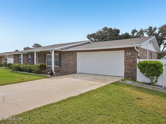 3rd image of 18 BUCKINGHAM Drive